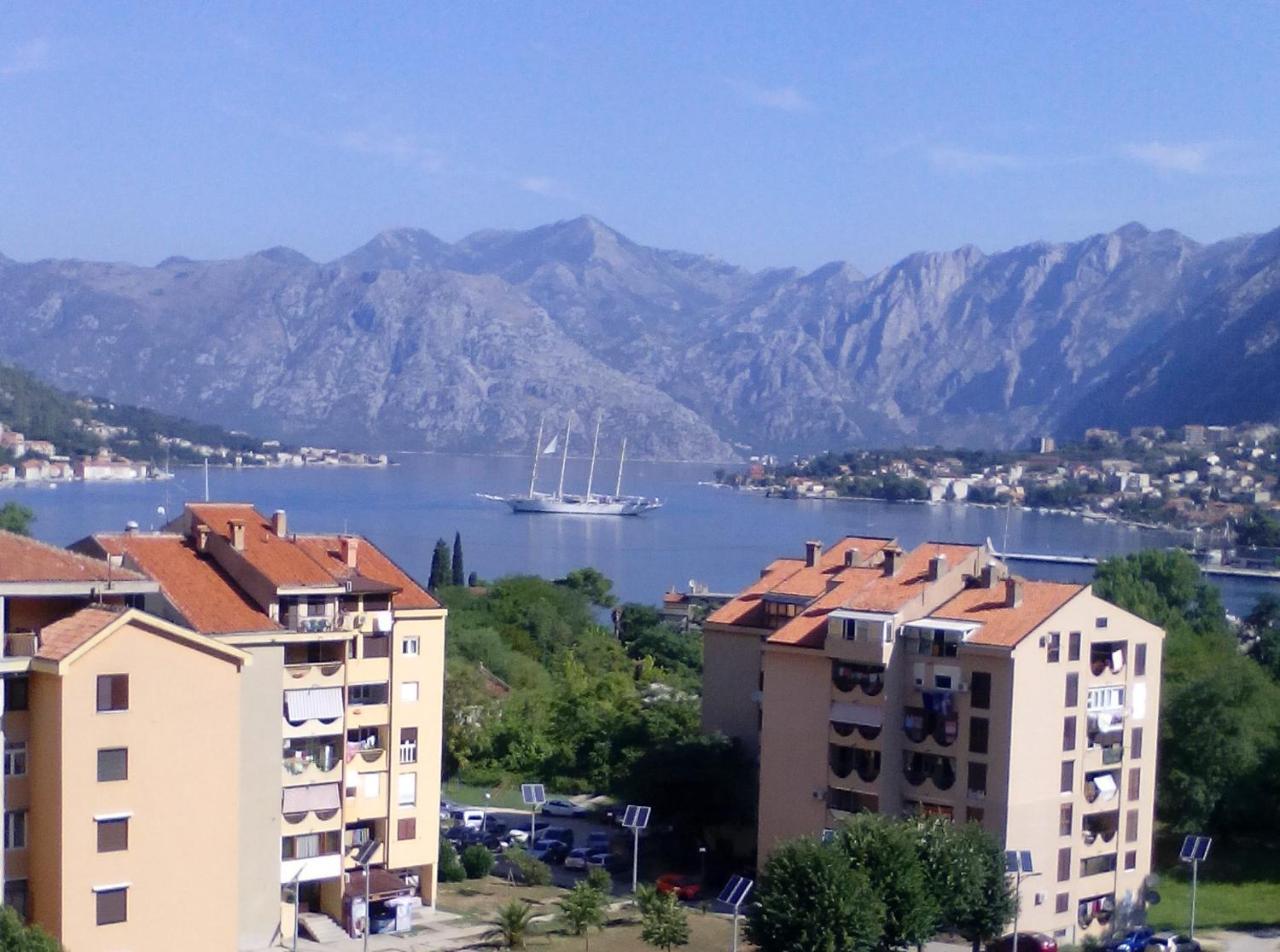 Apartment DAki Kotor Buitenkant foto